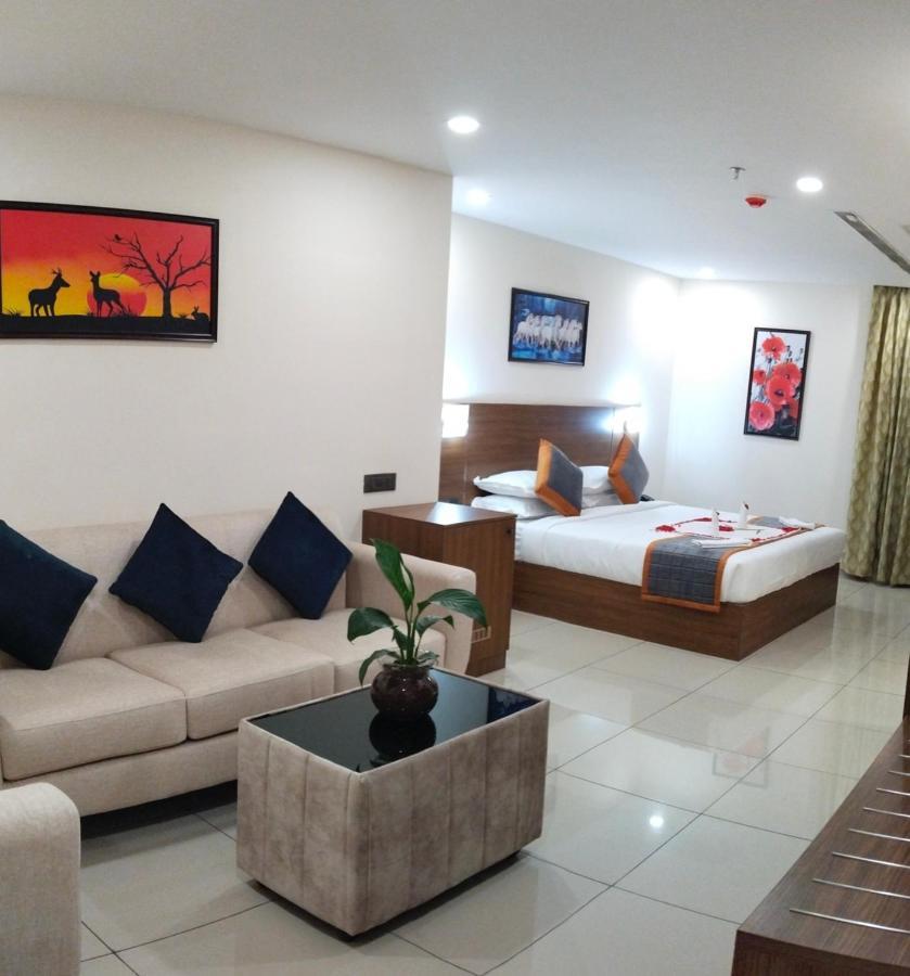 Hotel Seapark Kollam Esterno foto