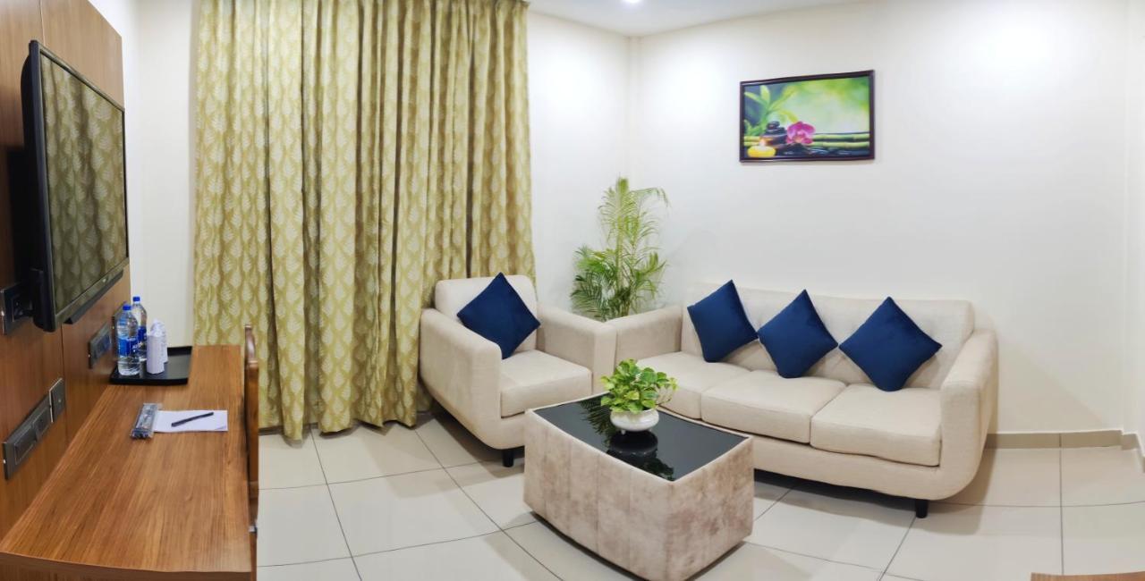 Hotel Seapark Kollam Esterno foto