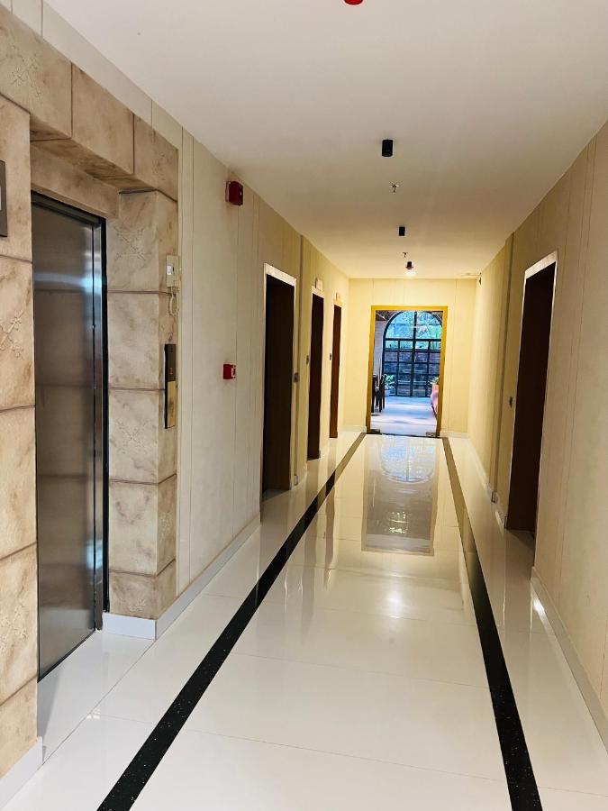 Hotel Seapark Kollam Esterno foto